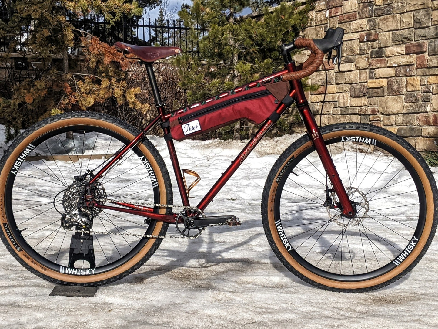 Half Frame Bag